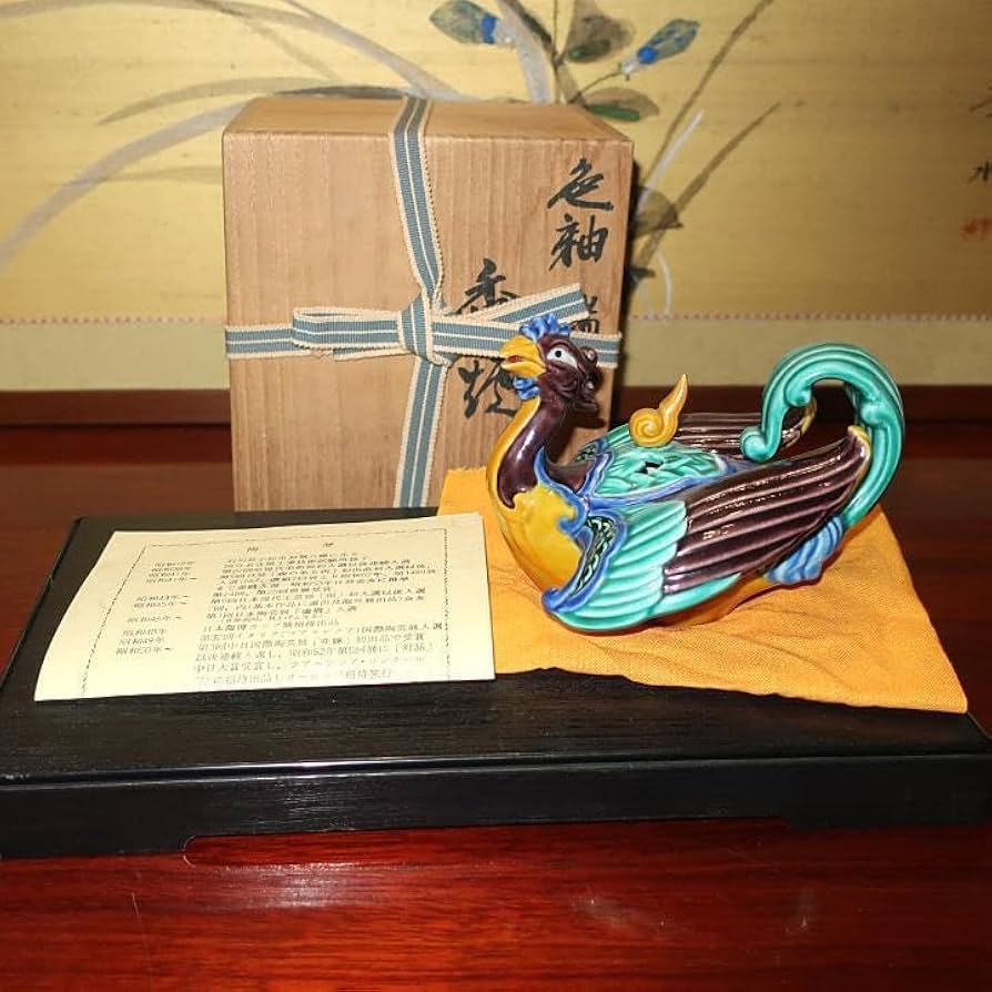 茶道具　香炉【日展作、文部大臣賞 】九谷焼陶芸家　木田弘之　香炉　彩釉瑞鳥 Amazon.co.jp: 日展作、文部大臣賞 陶芸家 木田弘之 香炉 彩釉瑞